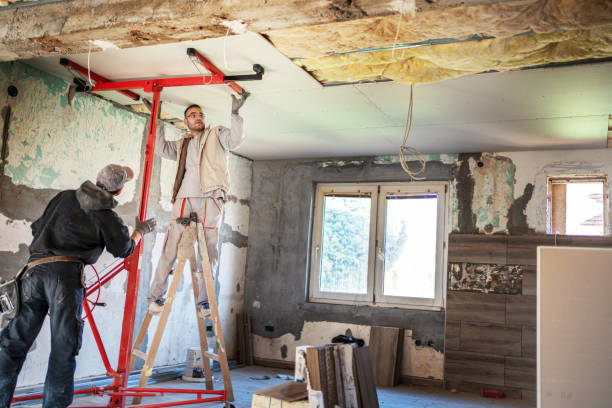 Best Fiberglass Insulation in Friendship Heights Village, MD